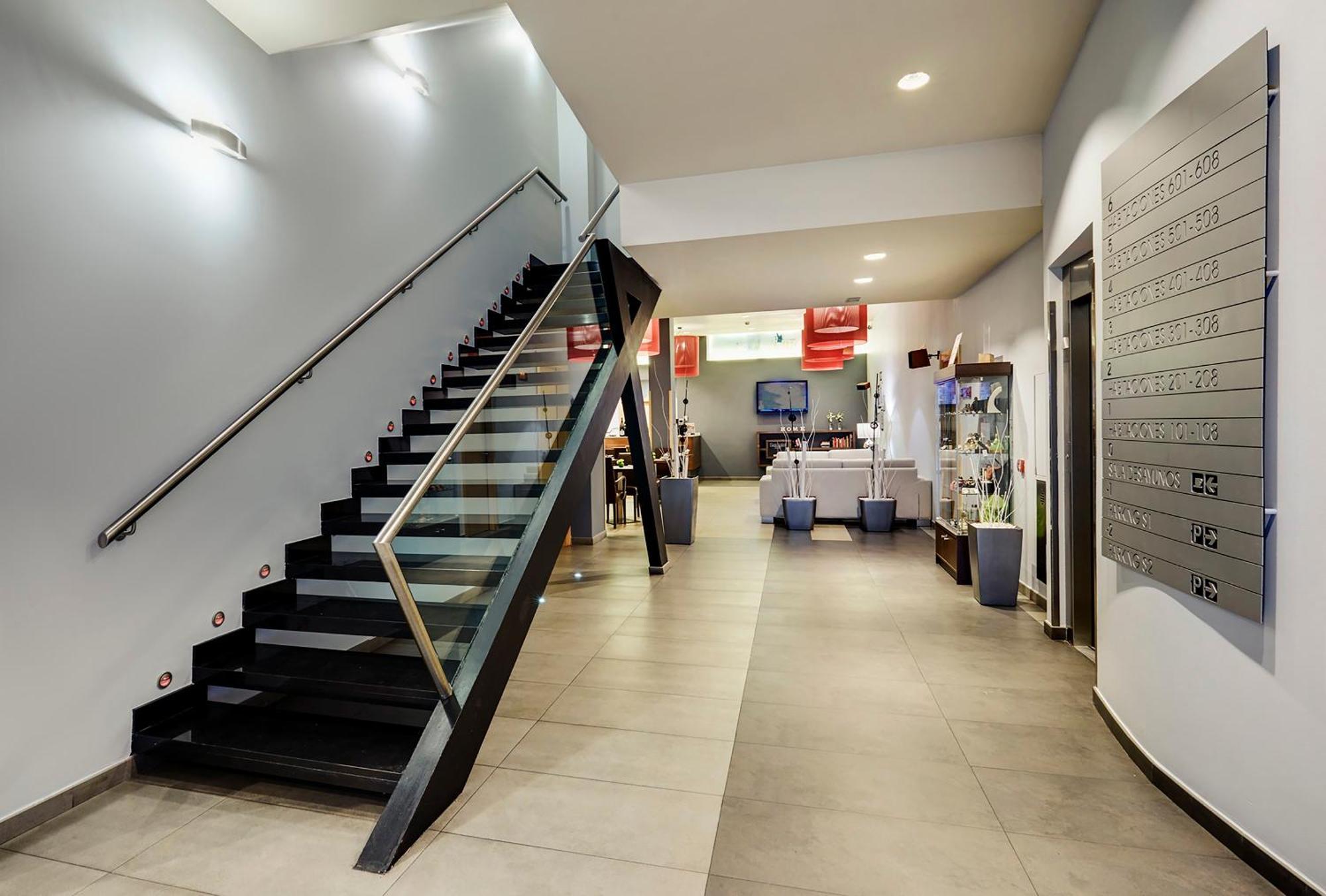Hotel Sercotel Portales Logroño Exteriör bild